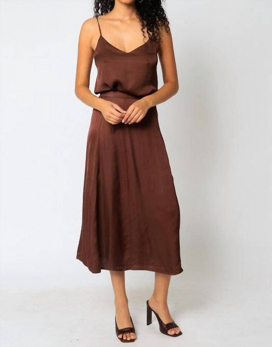 Olivaceous alexia satin maxi skirt in Cocoa - size S