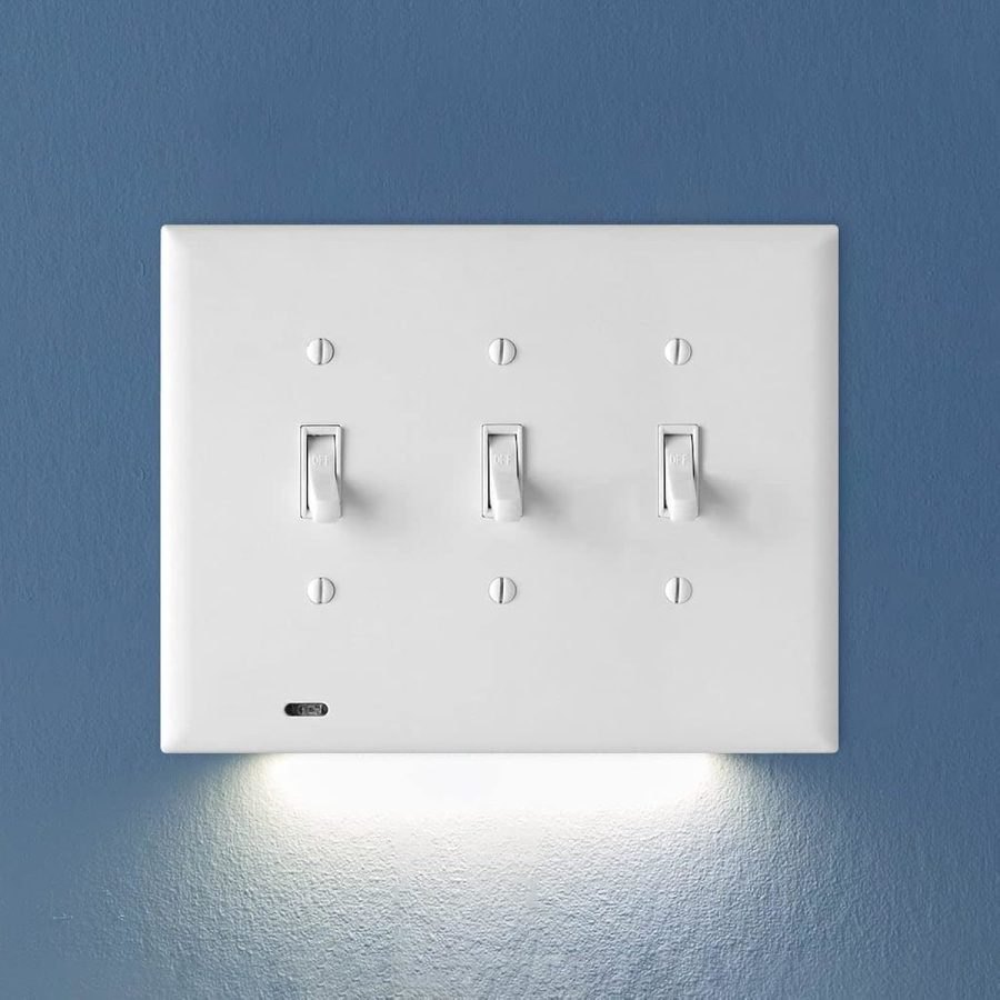 Single - SnapPower SwitchLight [for Triple-Gang Light Switches] - Light Switch W