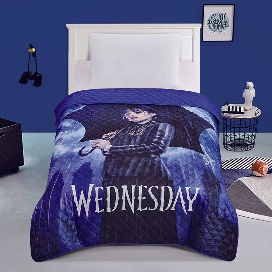 WEDNESDAY ADDAMS NETFLIX SERIE LICENSED BEDSPREAD AND SHEET 4 PCS TWIN SIZE