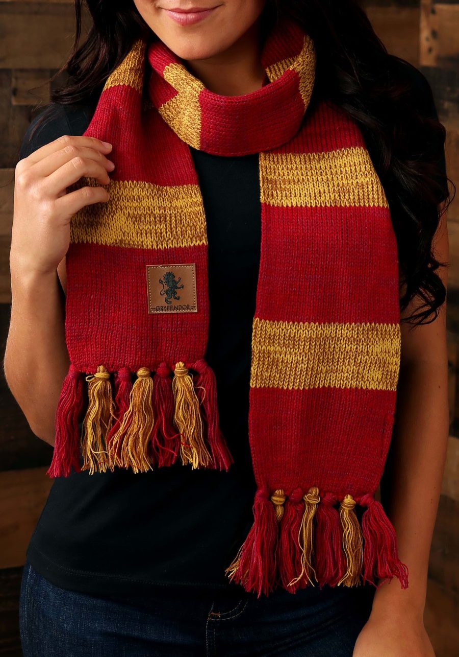 Vintage Hogwarts Gryffindor Scarf Harry Potter