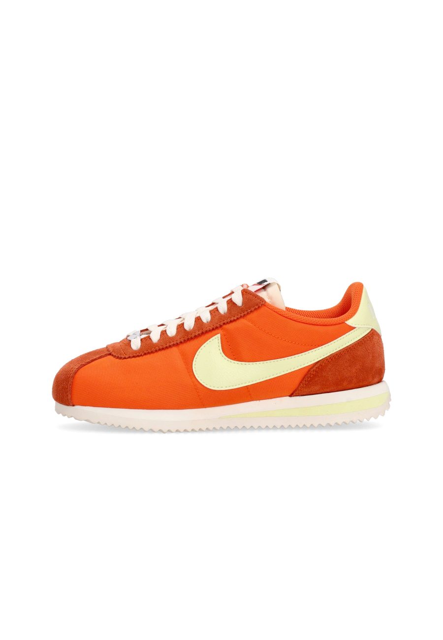 Women's W Cortez Safety Orange/life Lime/sail/team Orange Low Shoe