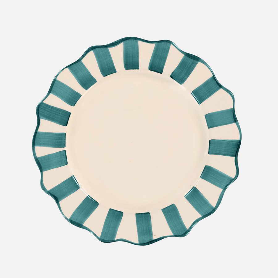 Anna + Nina Pine Scalloped Dinner Plate