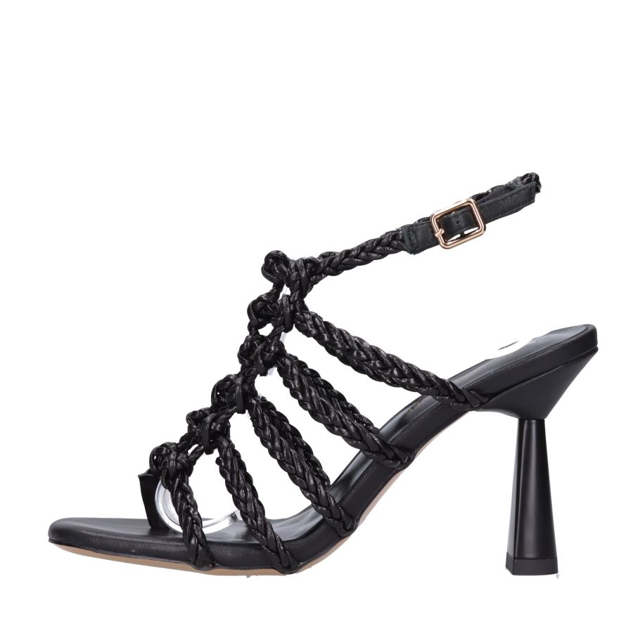 Emanuelle Vee Sandals Black