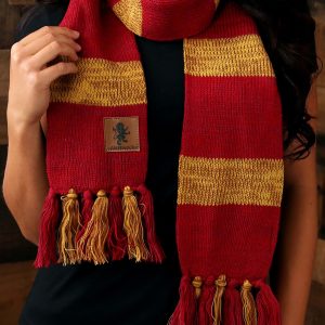 Harry Potter Vintage Hogwarts Gryffindor Scarf