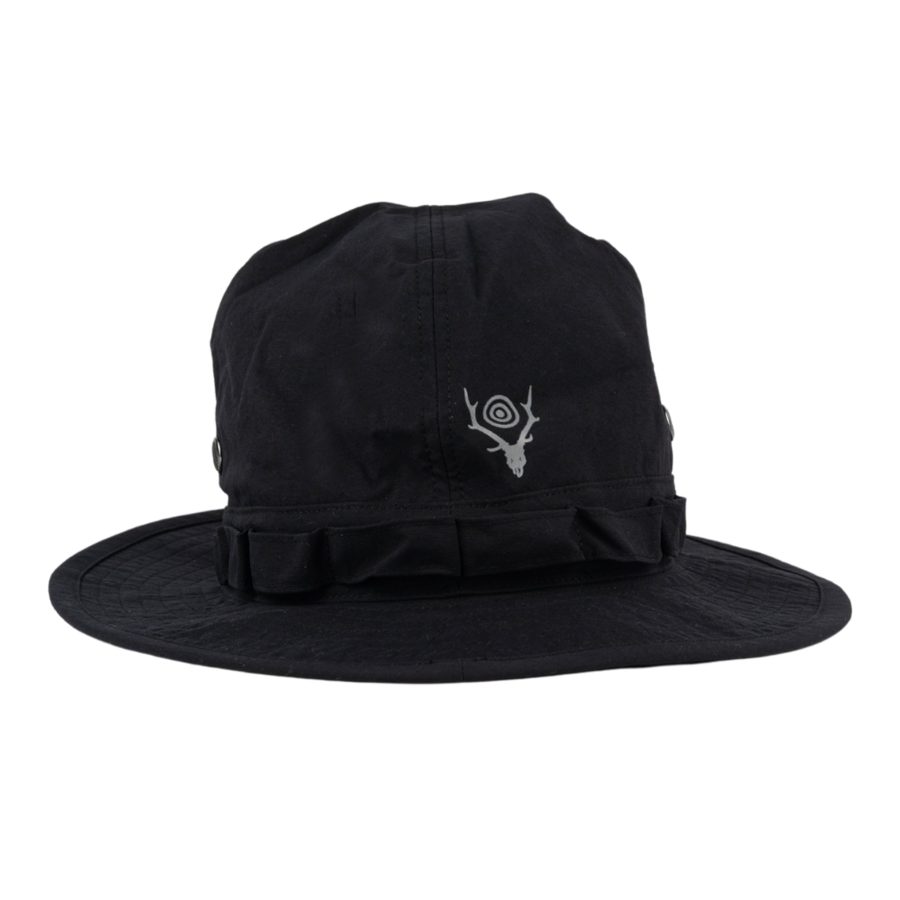 Jungle nylon hat in black