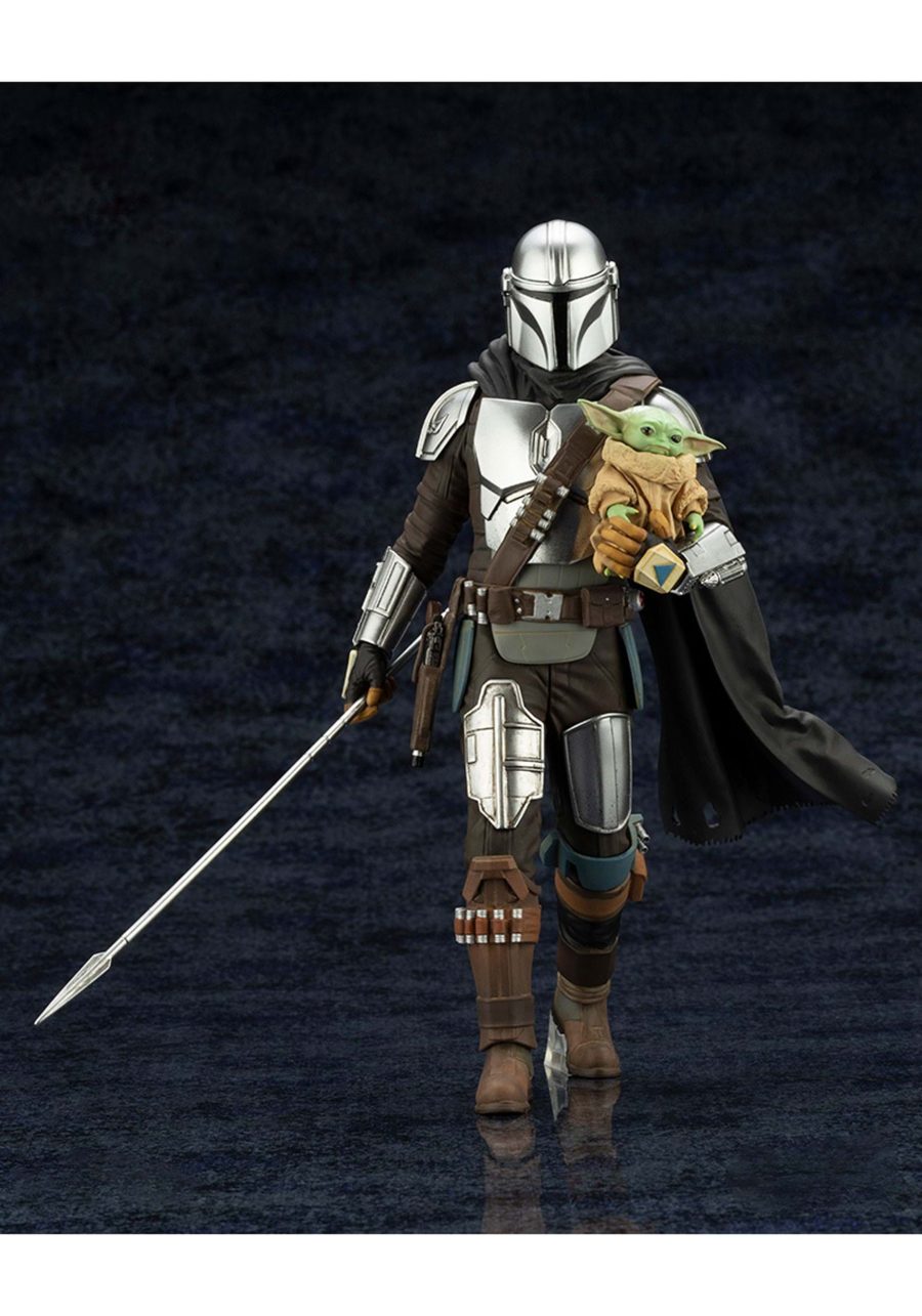 Mandalorian & Grogu ArtFX+ with Beskar Staff Statue