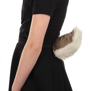 Perky Goat Tail