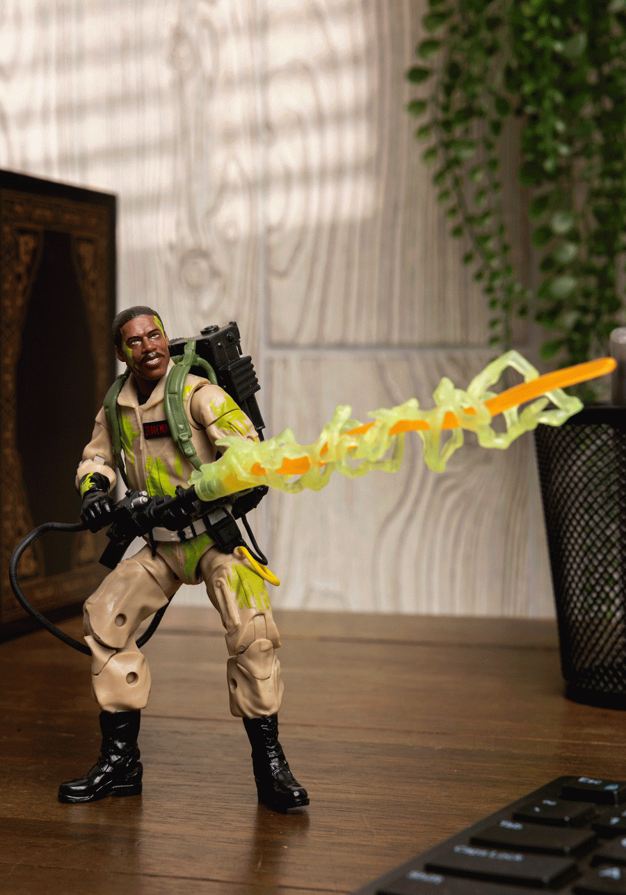 Ghostbusters Glow-in-the-Dark Winston Zeddemore Figure