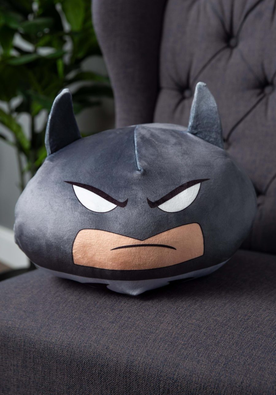 Batman: 11 Inch Cloud Pillow