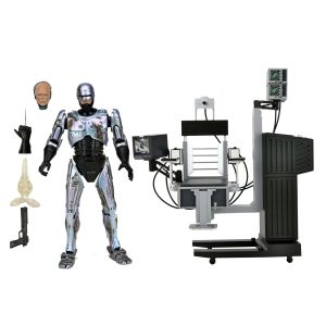 Damaged RoboCop with Chair 7 Scale Action Figure