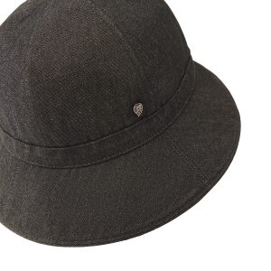 Axel Bucket