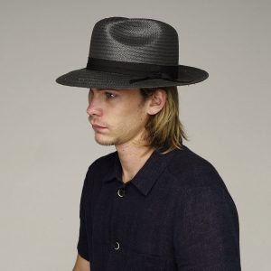 Winstone Raindura ® Fedora